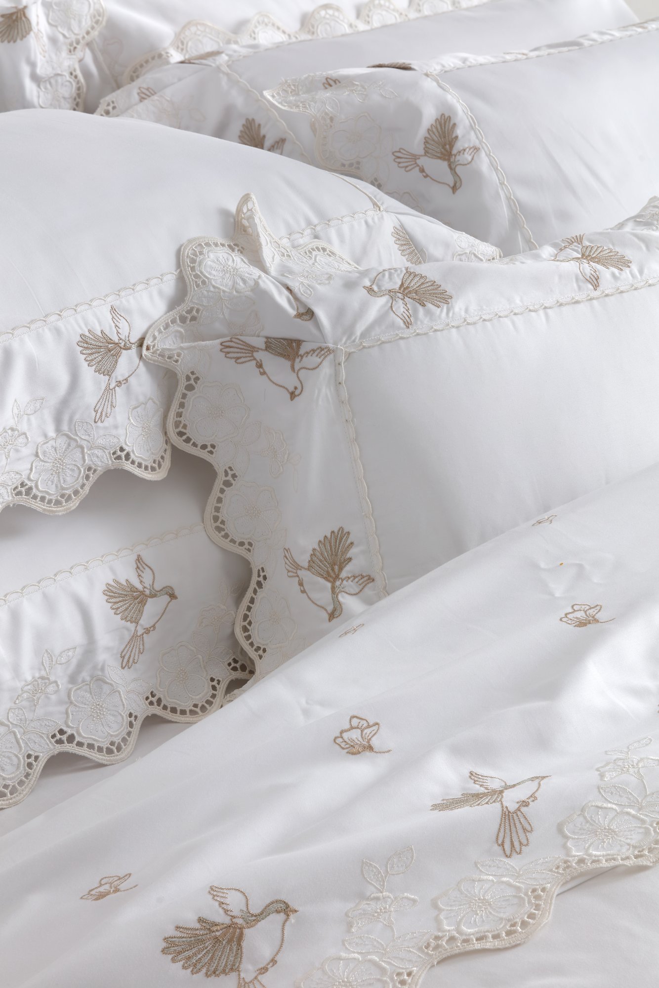 Alvorada Bedding Set