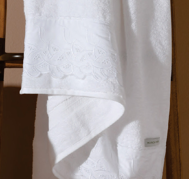 Loe Towel Set